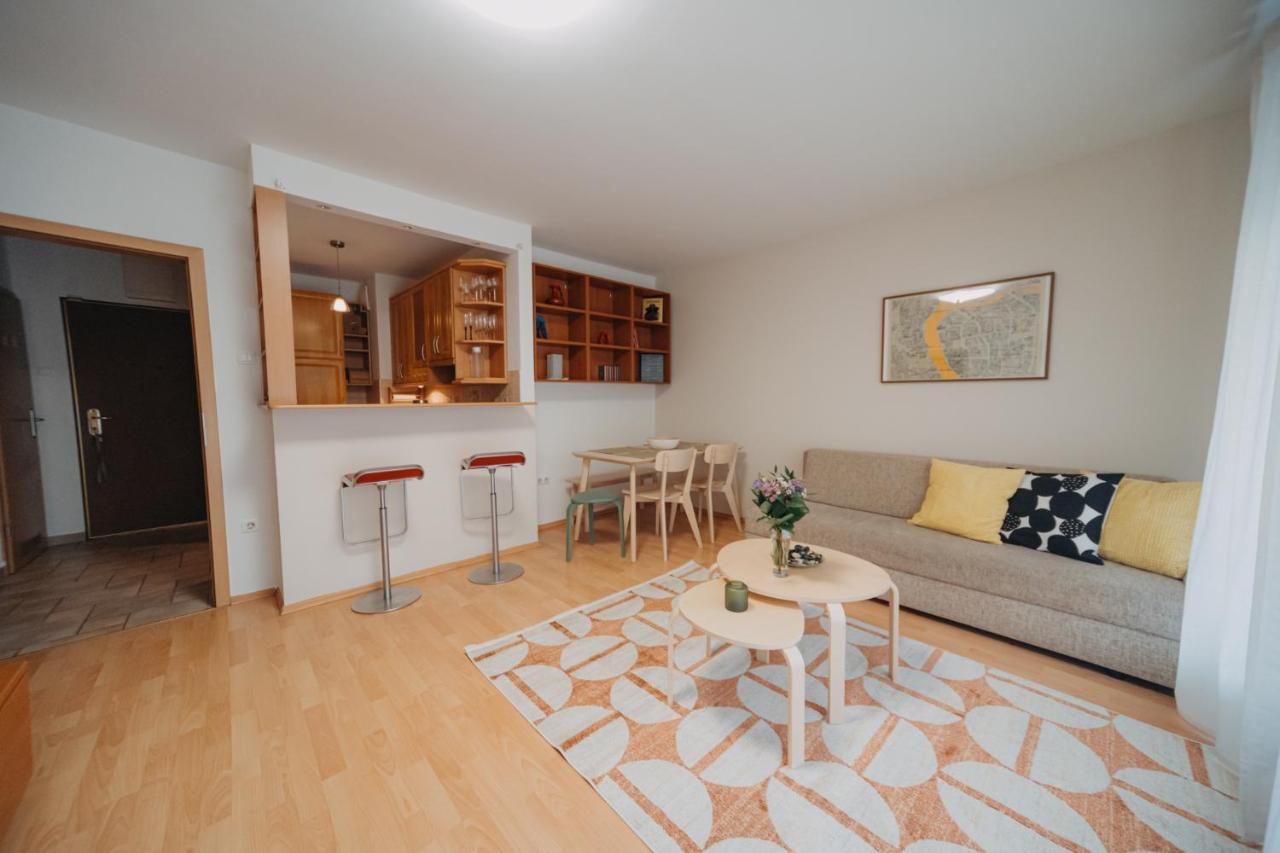 Orangehomes One Bedroom Art Apartment Βουδαπέστη Εξωτερικό φωτογραφία