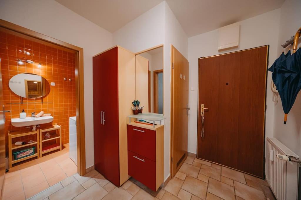 Orangehomes One Bedroom Art Apartment Βουδαπέστη Εξωτερικό φωτογραφία